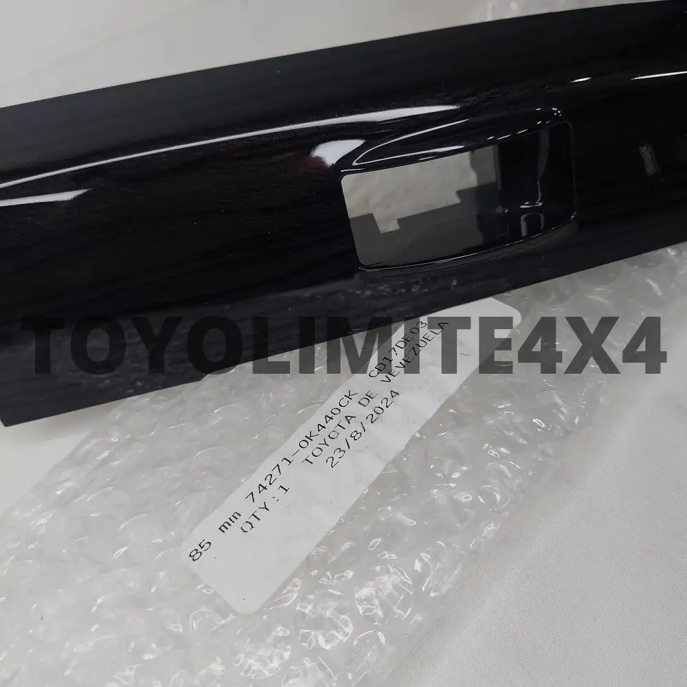 TOYOLIMITE4X4 - 2025-12-04T161410.152